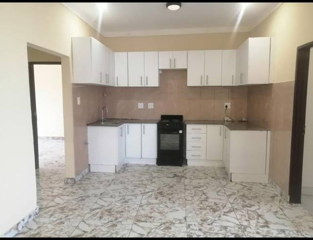 3 BEDROOM PROPERTY TO RENT IN TREASURE BEACH